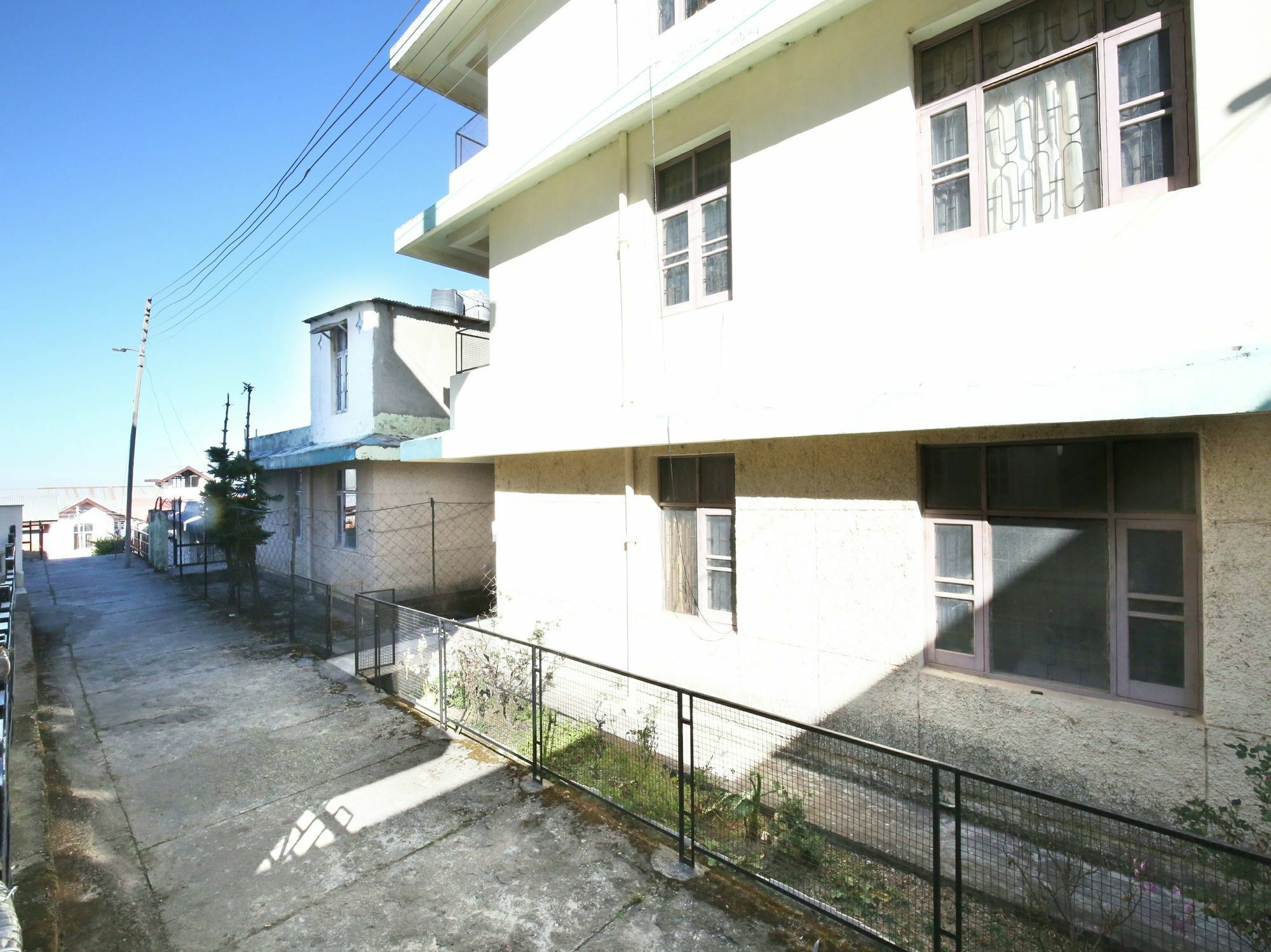 شقة Elegant 3Bhk Abode In Shoghi, شيملا المظهر الخارجي الصورة